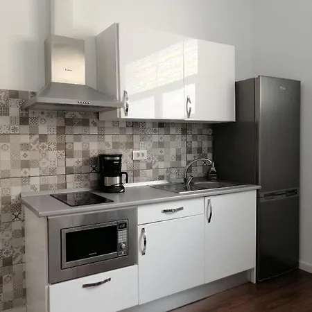 Homeforguest Island 201 Modern & Minimalist * Santa Cruz de Tenerife